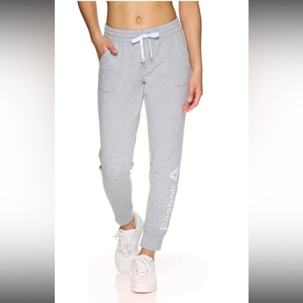 Reebok Women's All Day Cuffed Jogger bottoms MEDIUM Heather grey lounge gym